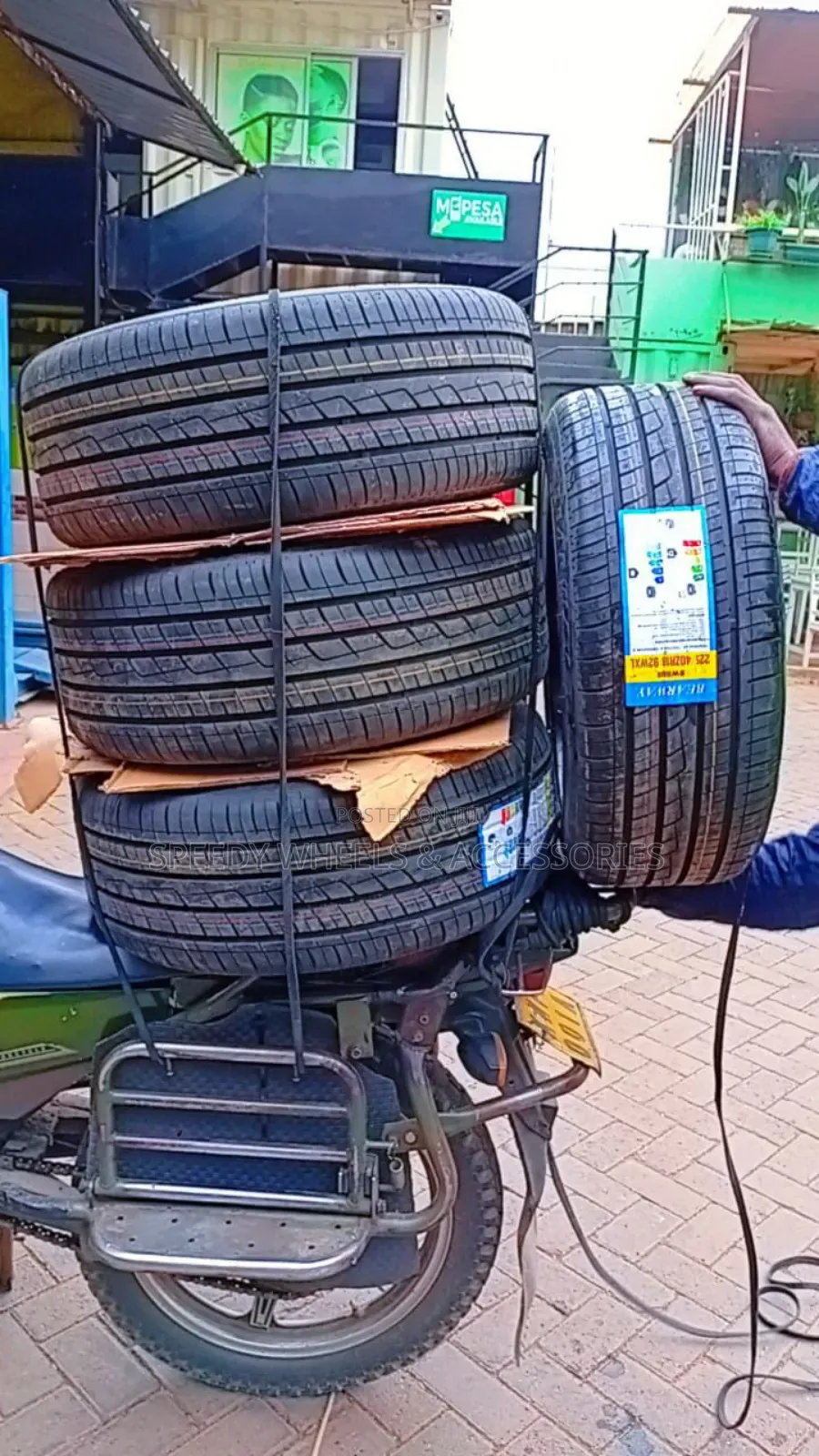 225/40r18 Durable Tyres