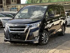 Toyota Esquire 2.0 FWD (7 seater) 2019 Purple