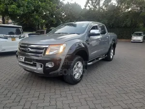 Ford Ranger Wildtrak 2013 Gray