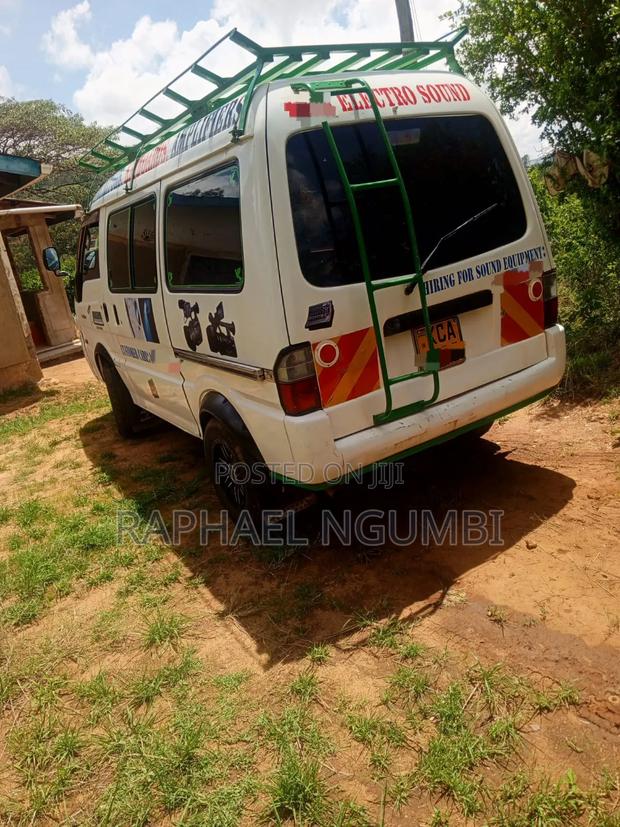 Mazda Bongo 2008 White - thumbnail 2