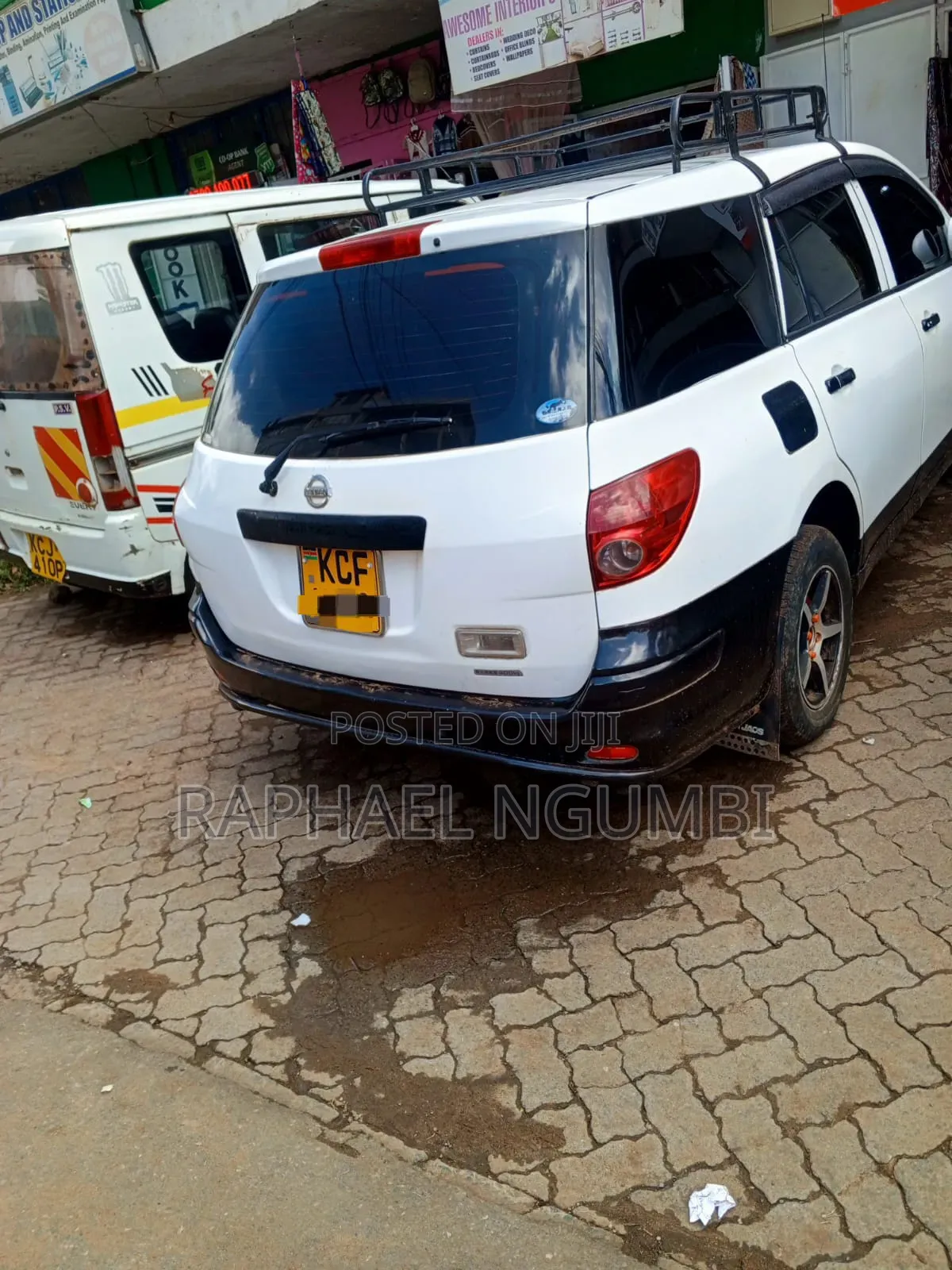 Nissan Advan 2009 White