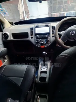 Nissan Advan 2009 White