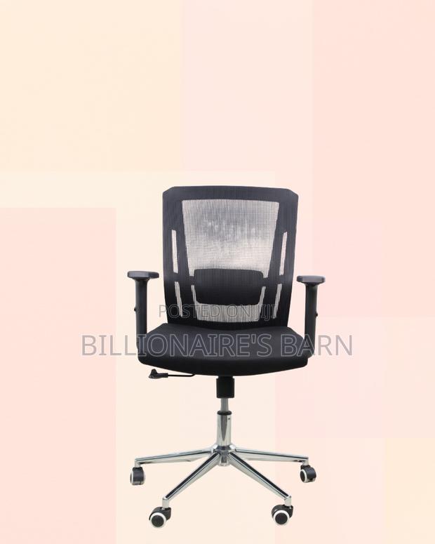 Premium Mid-Back Desk Chair | Sleek Design, Strong Build - thumbnail 3