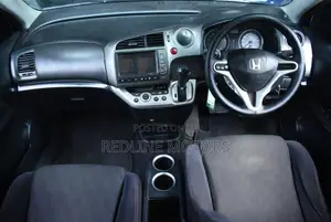Honda Stream 2014 Purple