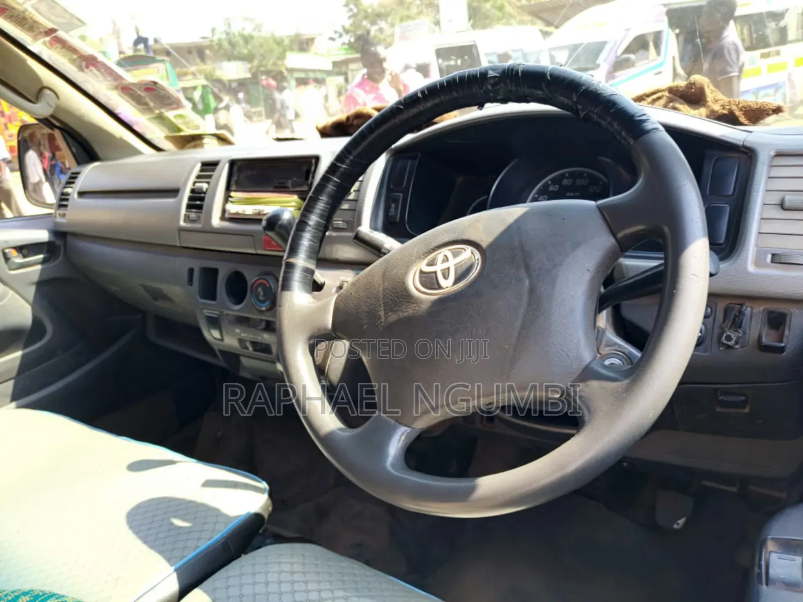 Toyota HiAce 2008 Blue