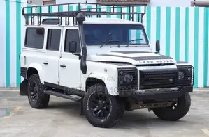 Land Rover Defender Puma 110 2.4 TD 2009 Off white