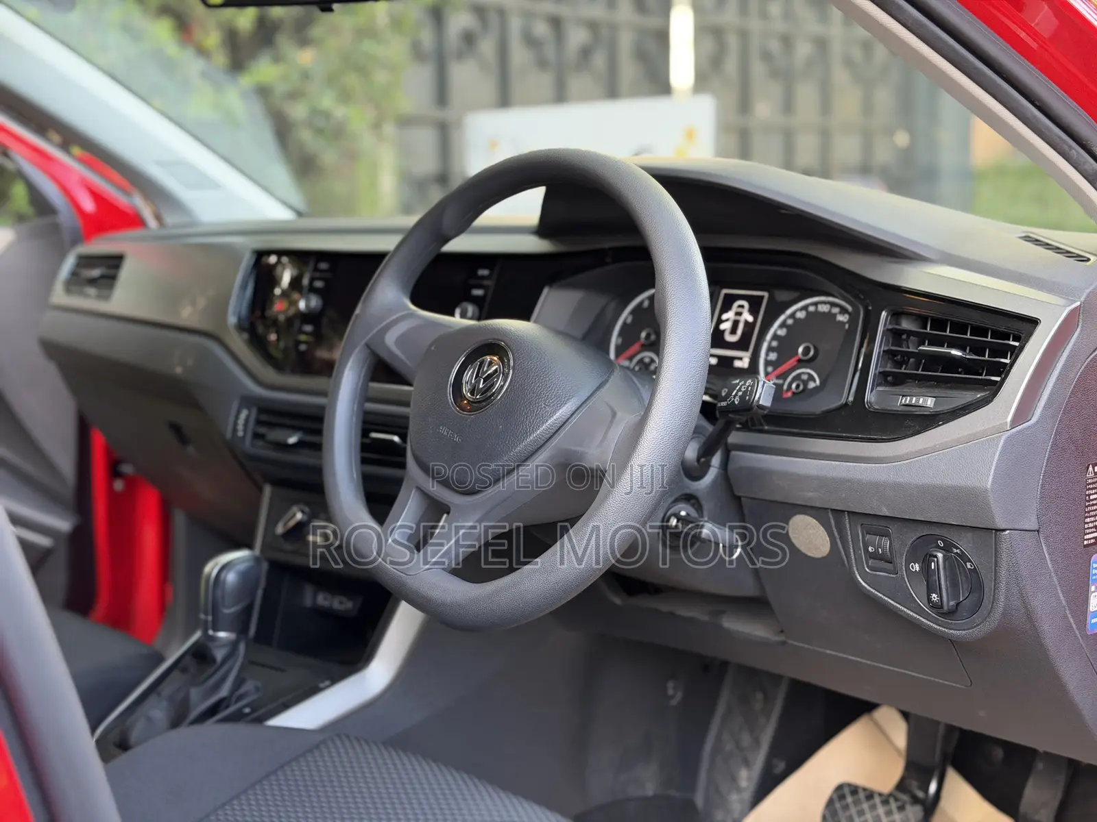 Volkswagen Polo 2018 Red