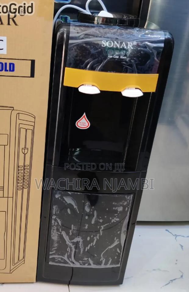 Executive Sonar B5c Hot and Cold Water Free Standing Dispenser
