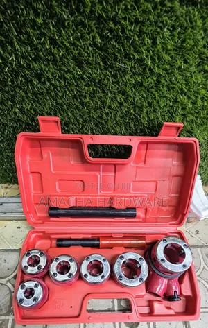 6 PCS Ratchet Die Stock