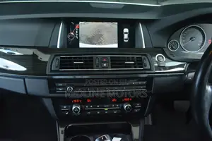 BMW 523i 2017 Pearl