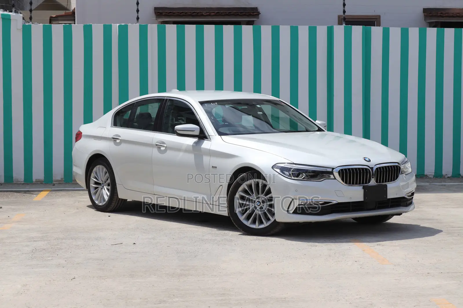 BMW 523i 2018 White