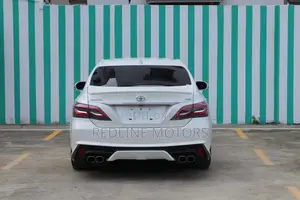 Toyota Crown 2018 White