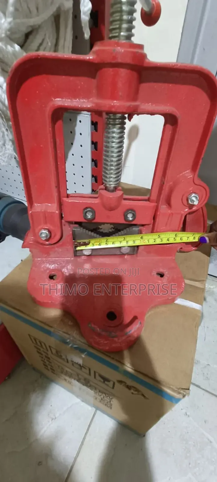Pipe Vice Machine