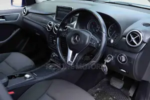 Mercedes-Benz B-Class 2012 Blue