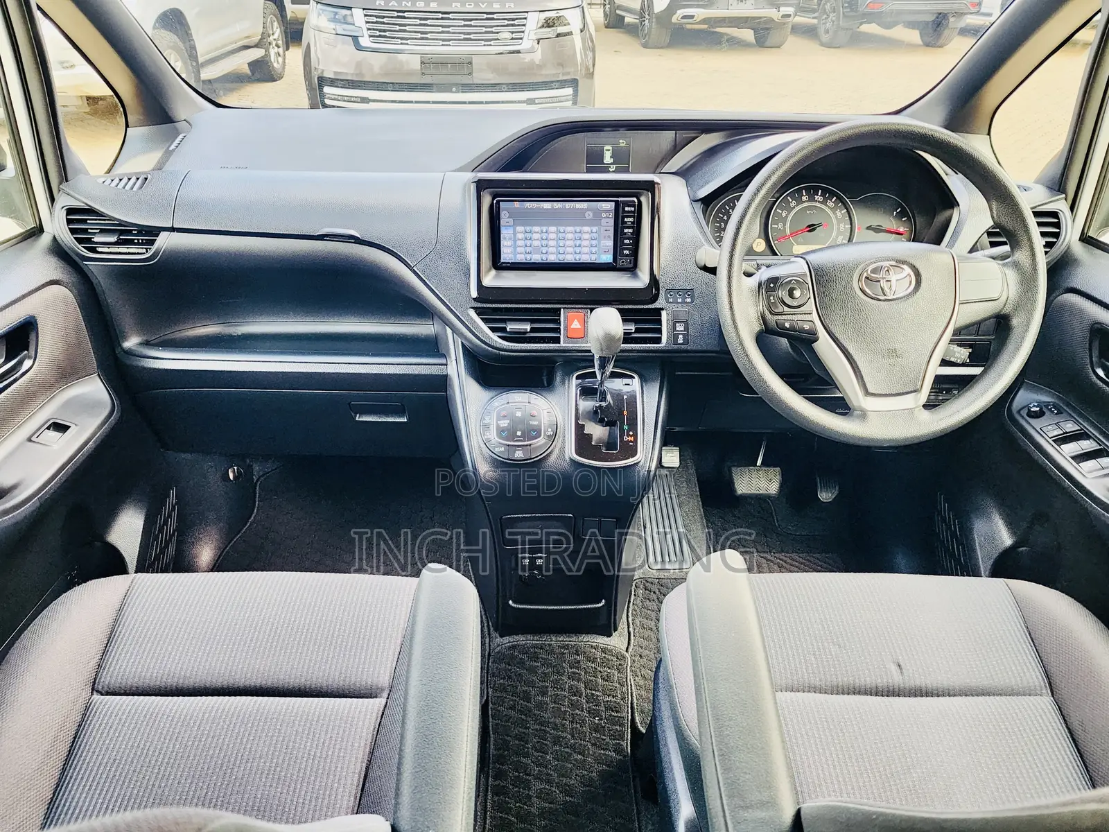 Toyota Noah 2.0 FWD (8 Seater) 2018 Silver