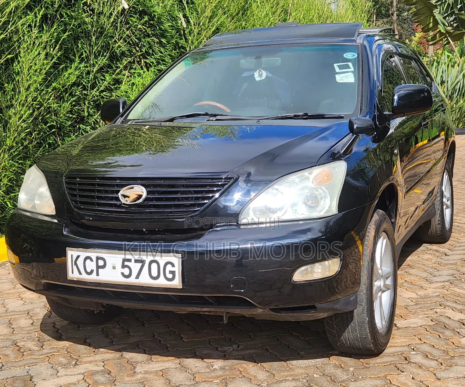 Toyota Harrier 2.4 2010 Black