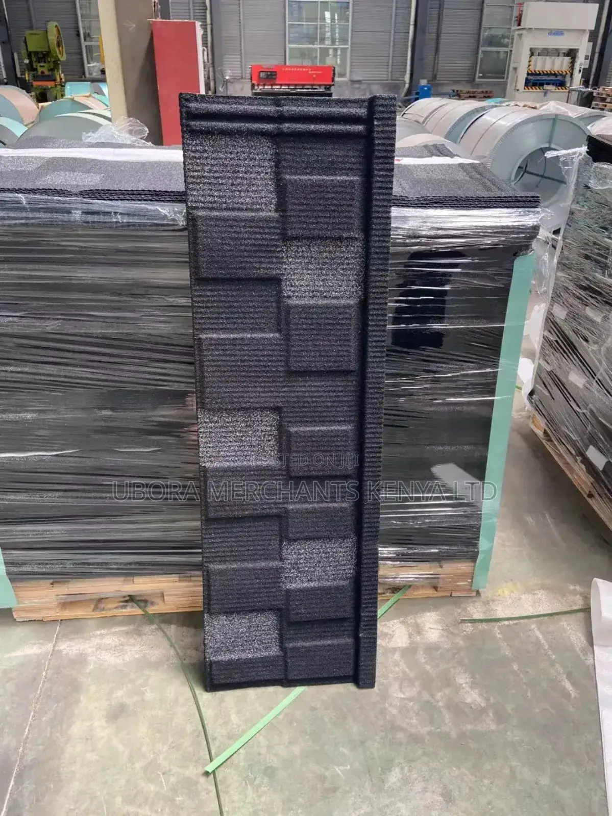 Black Shingles Stone Coated Tiles
