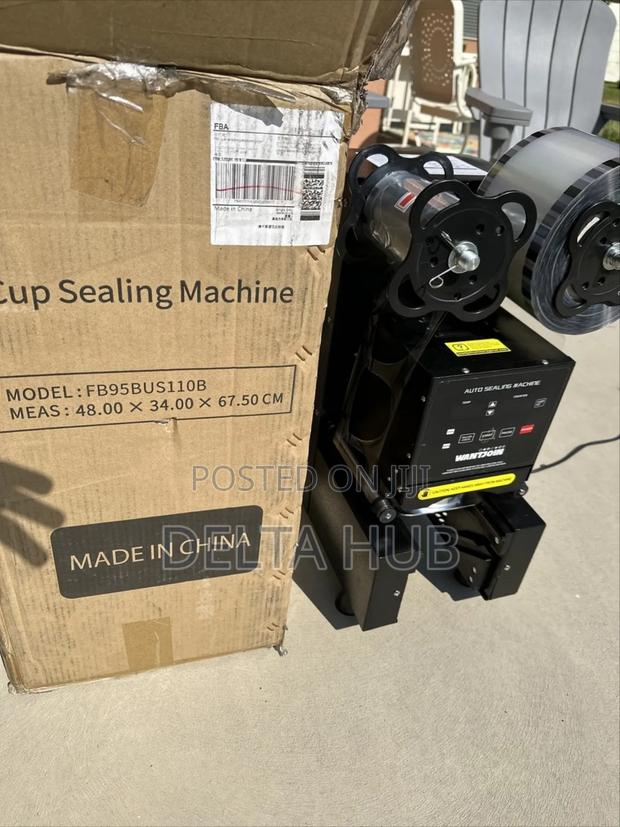 Fast-seal Bubble Tea Machine - main view