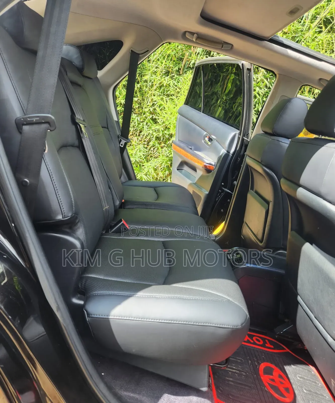 Toyota Harrier 2.4 2010 Black