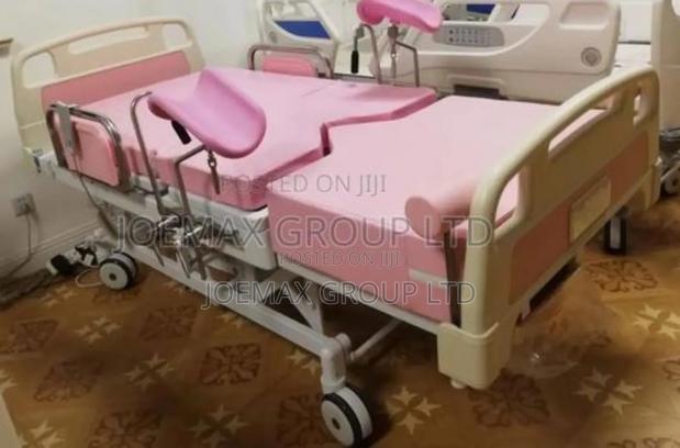 Electric Delivery/Gynaecologists Bed