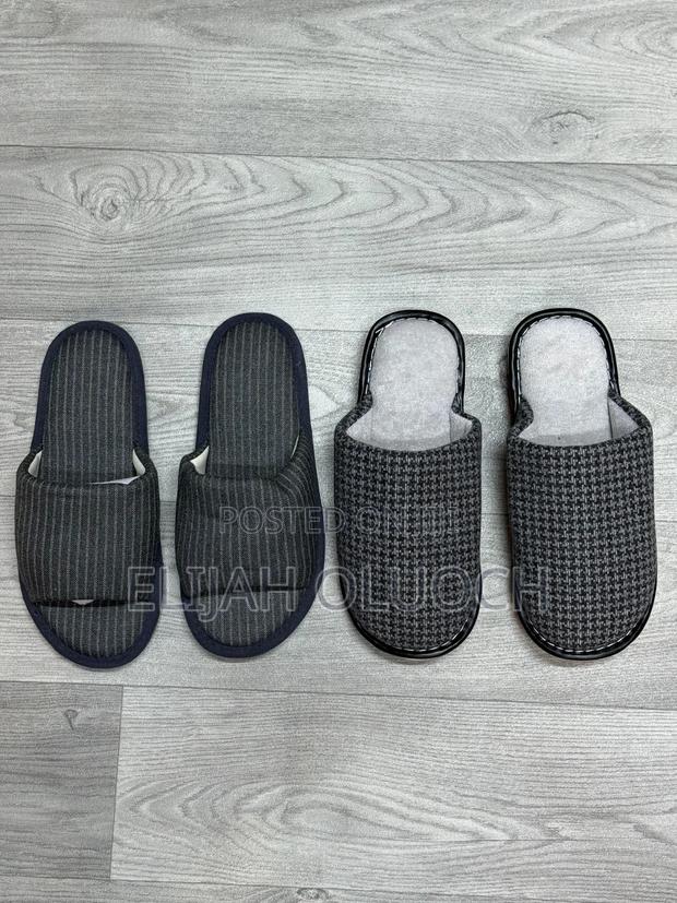 Warm Indoor Quality Sandals - thumbnail 4