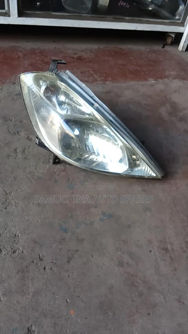 Headlight Nissan Teana Xenon