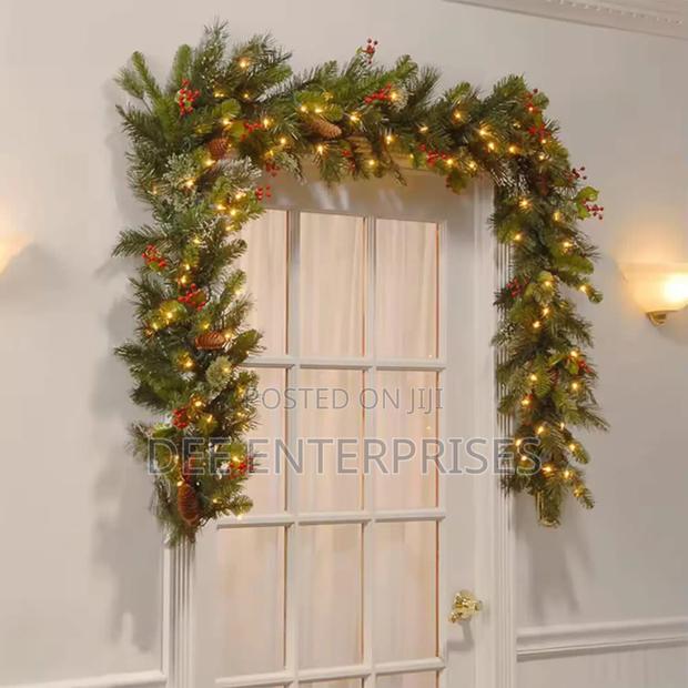 Multifunctional Christmas Predecorated Garland