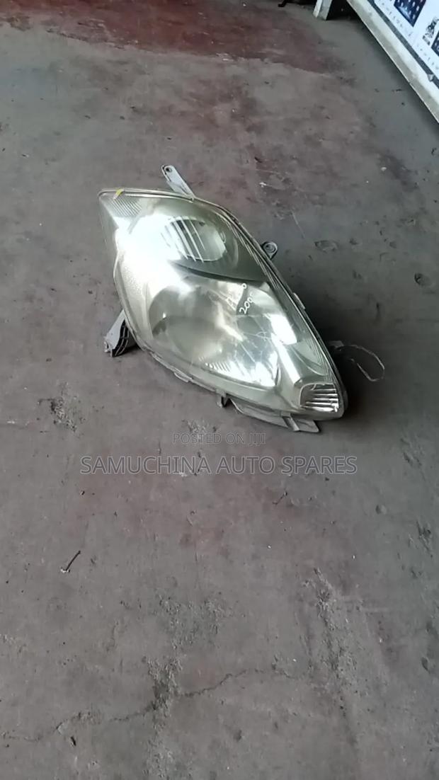 Headlight Toyota Passo