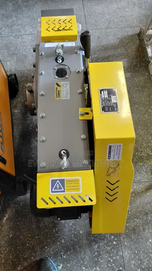 Heavy Duty Bar Cutting Machine Gq40 Electric.