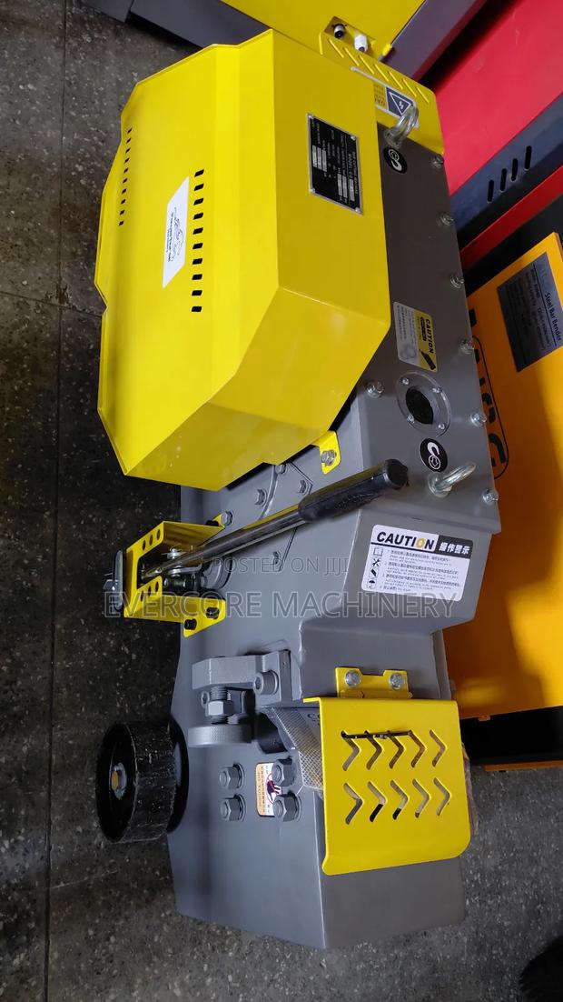 Heavy Duty Bar Cutting Machine With Electric Motor. - thumbnail 2