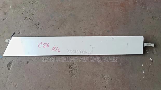 Sliding Door Panel Finisher Nissan Serena C26