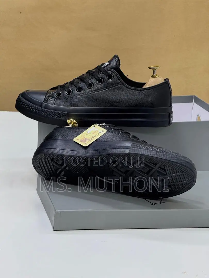 Unisex Quality Conv€Rse Leather Sizes (36/37/38/39/40/41/42/43)