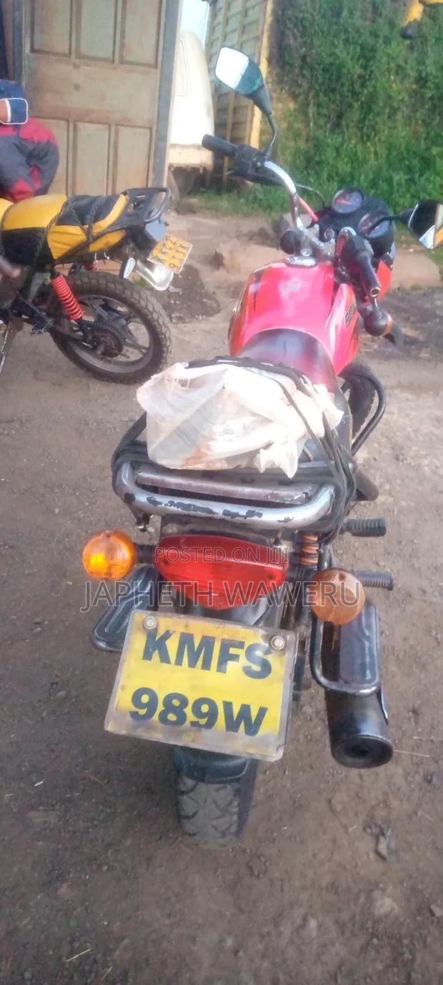 Bajaj Boxer 150 UG 2021 Red - thumbnail 4