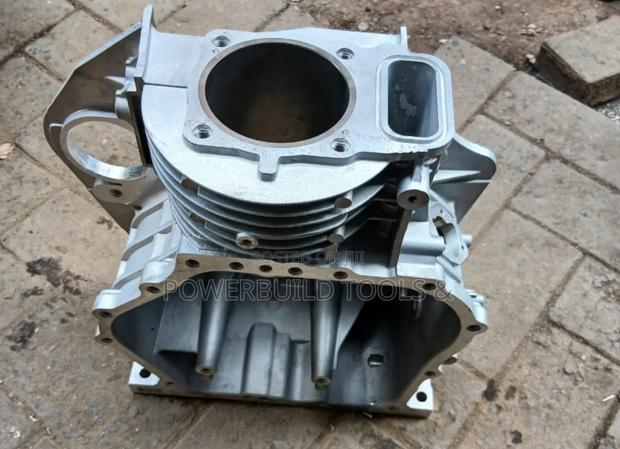 Single-cylinder Air-cooled Diesel Engine Crankcase Cover - thumbnail 5