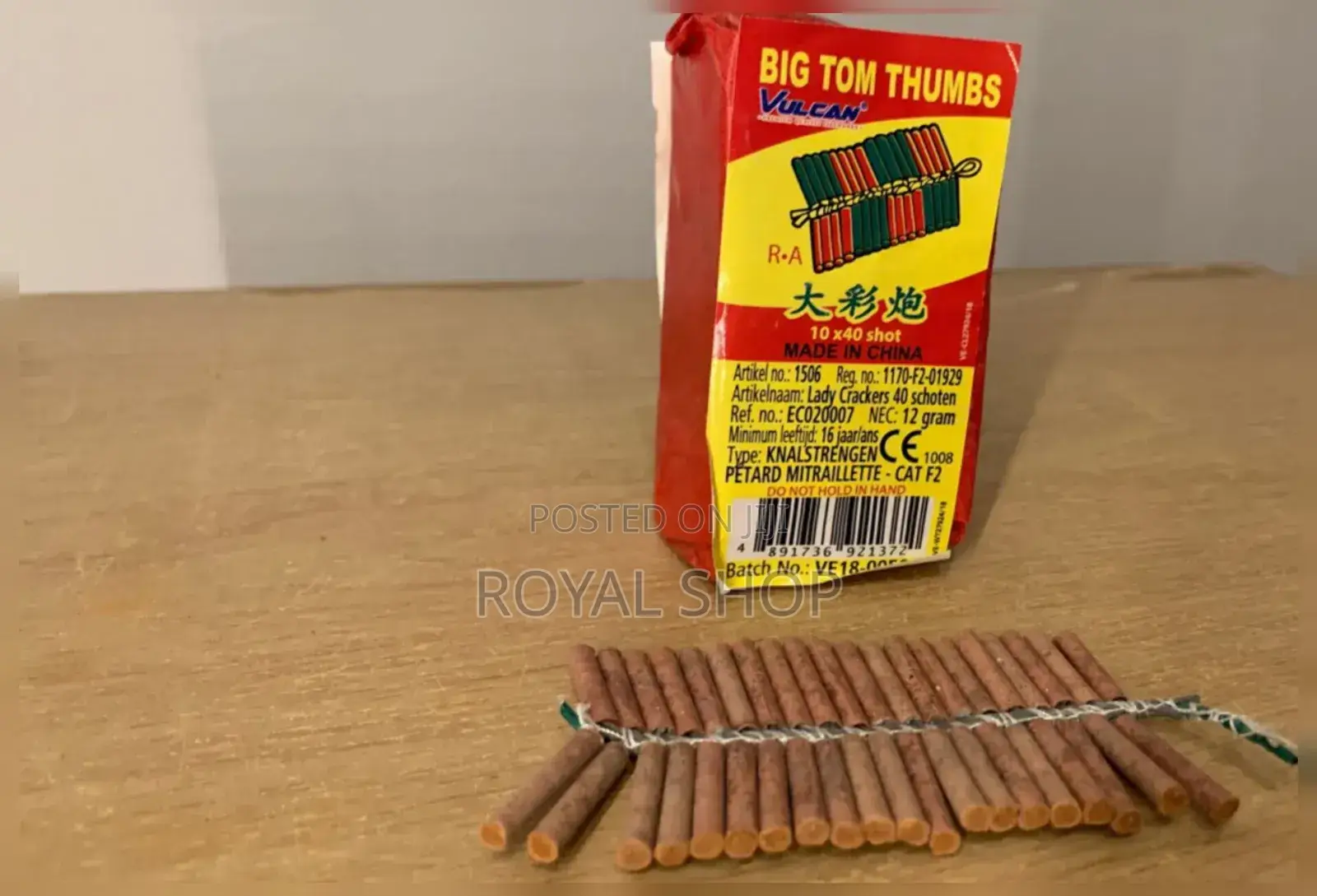 30pcs Big Sound Tom Thumb Fireworks