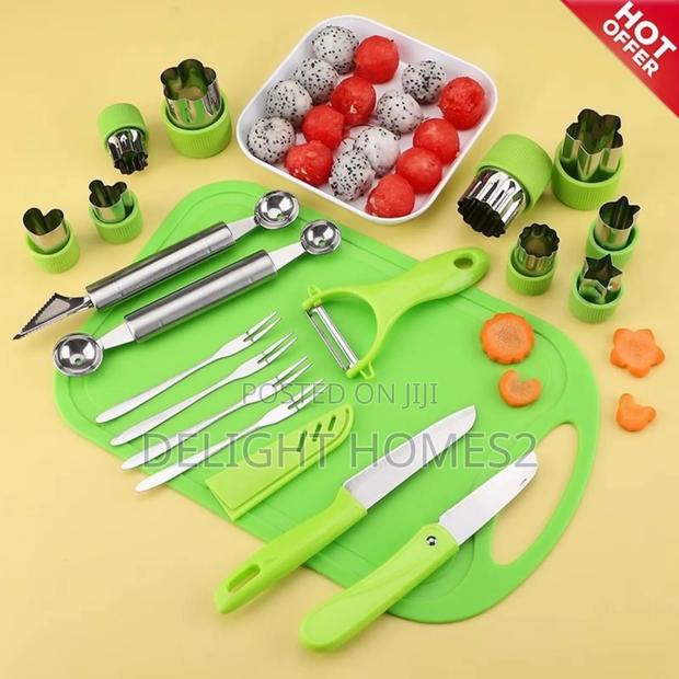 8 in 1 Multifunctional Fruit Slicer_kis - main view