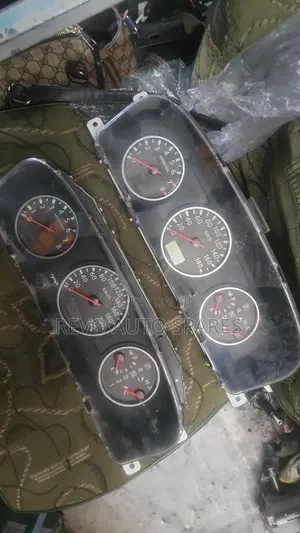Xtrail T30 Automatic Dashboard Clock
