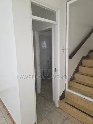 4bdrm Maisonette in Parklands/Highridge for rent