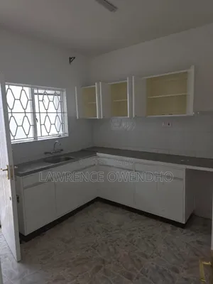 4bdrm Maisonette in Parklands/Highridge for rent