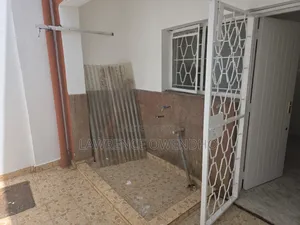4bdrm Maisonette in Parklands/Highridge for rent