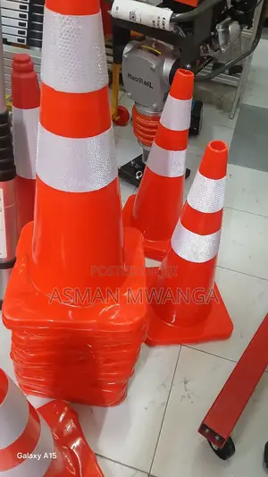 Highly Visible Road Cones 68cm