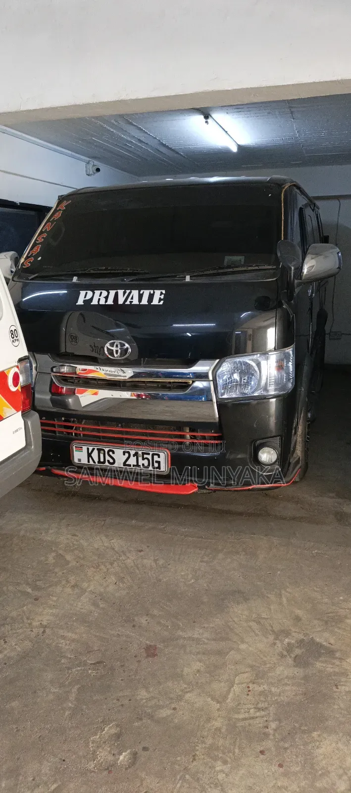 Toyota HiAce 2018 Black