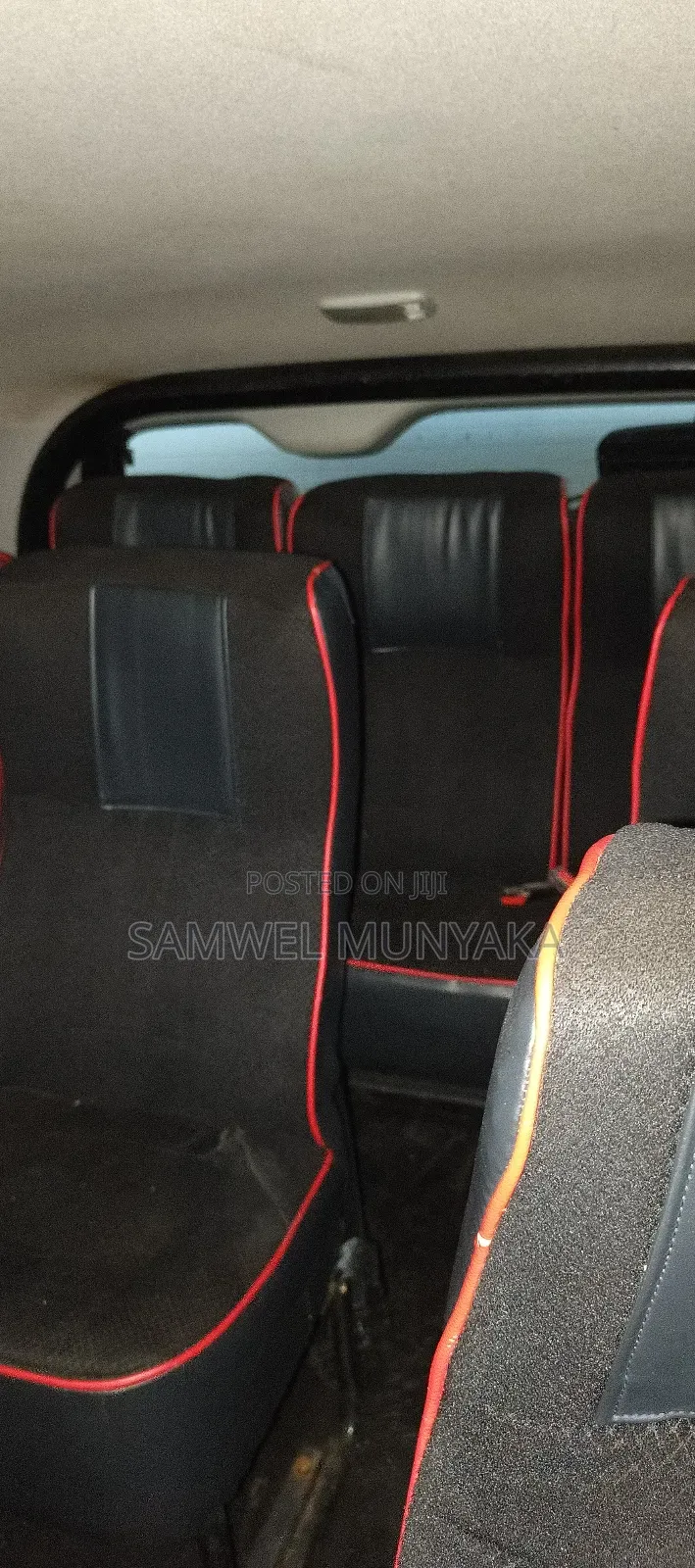 Toyota HiAce 2018 Black