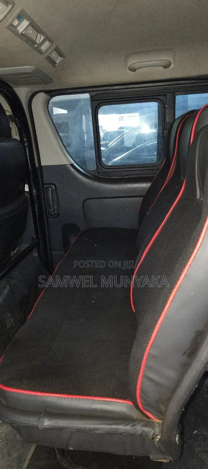 Toyota HiAce 2018 Black