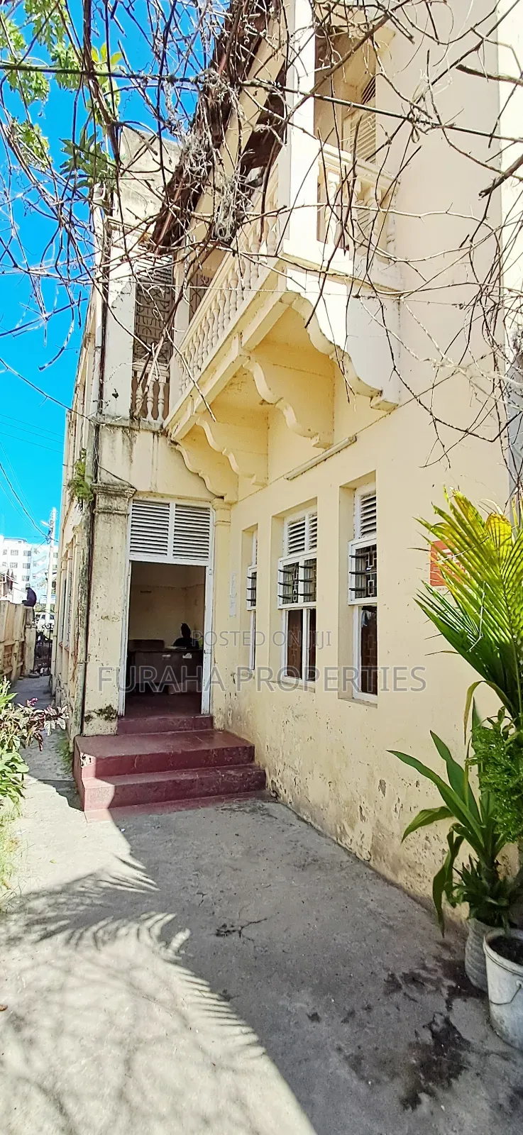4bdrm Block of Flats in Nyali for sale