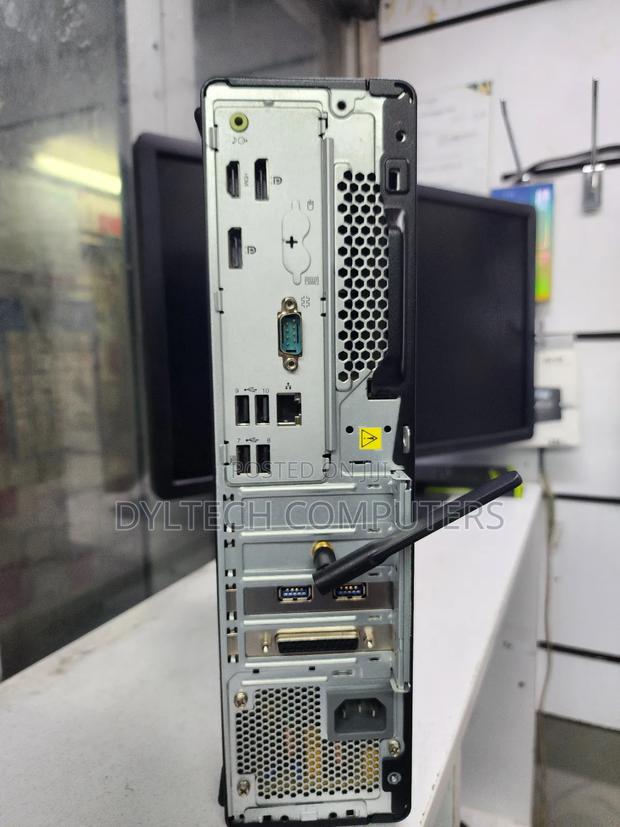 Desktop Computer Lenovo ThinkCentre M700 8GB Intel Core I5 HDD 500GB - thumbnail 3