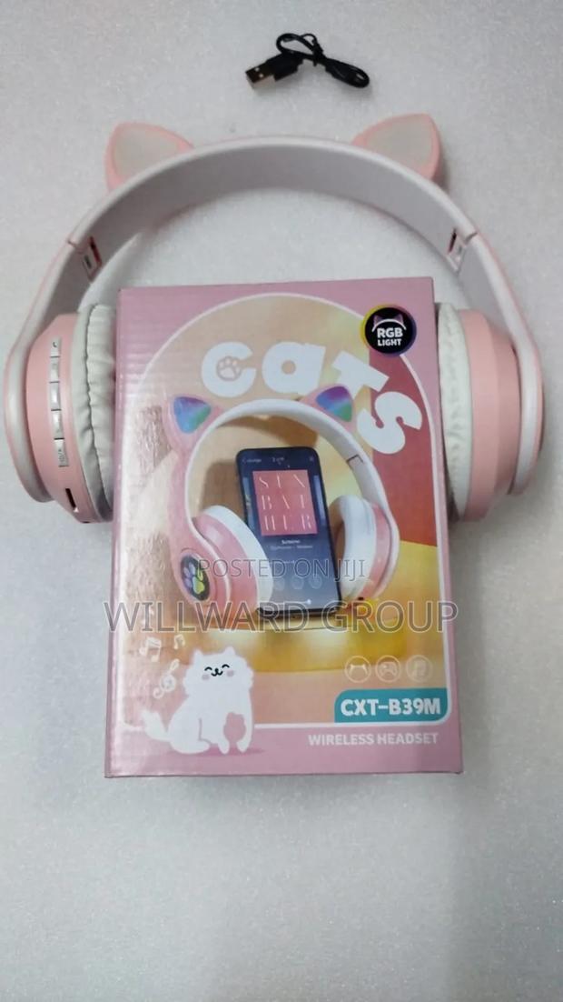 RGB Light Wireless Headset