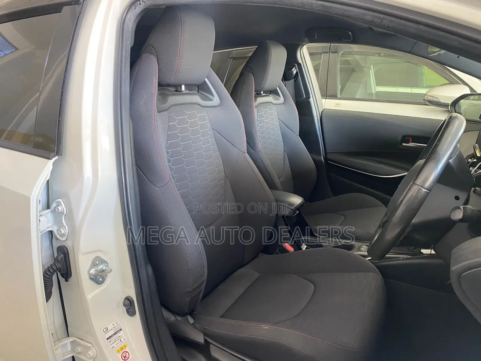Toyota Corolla 2018 White