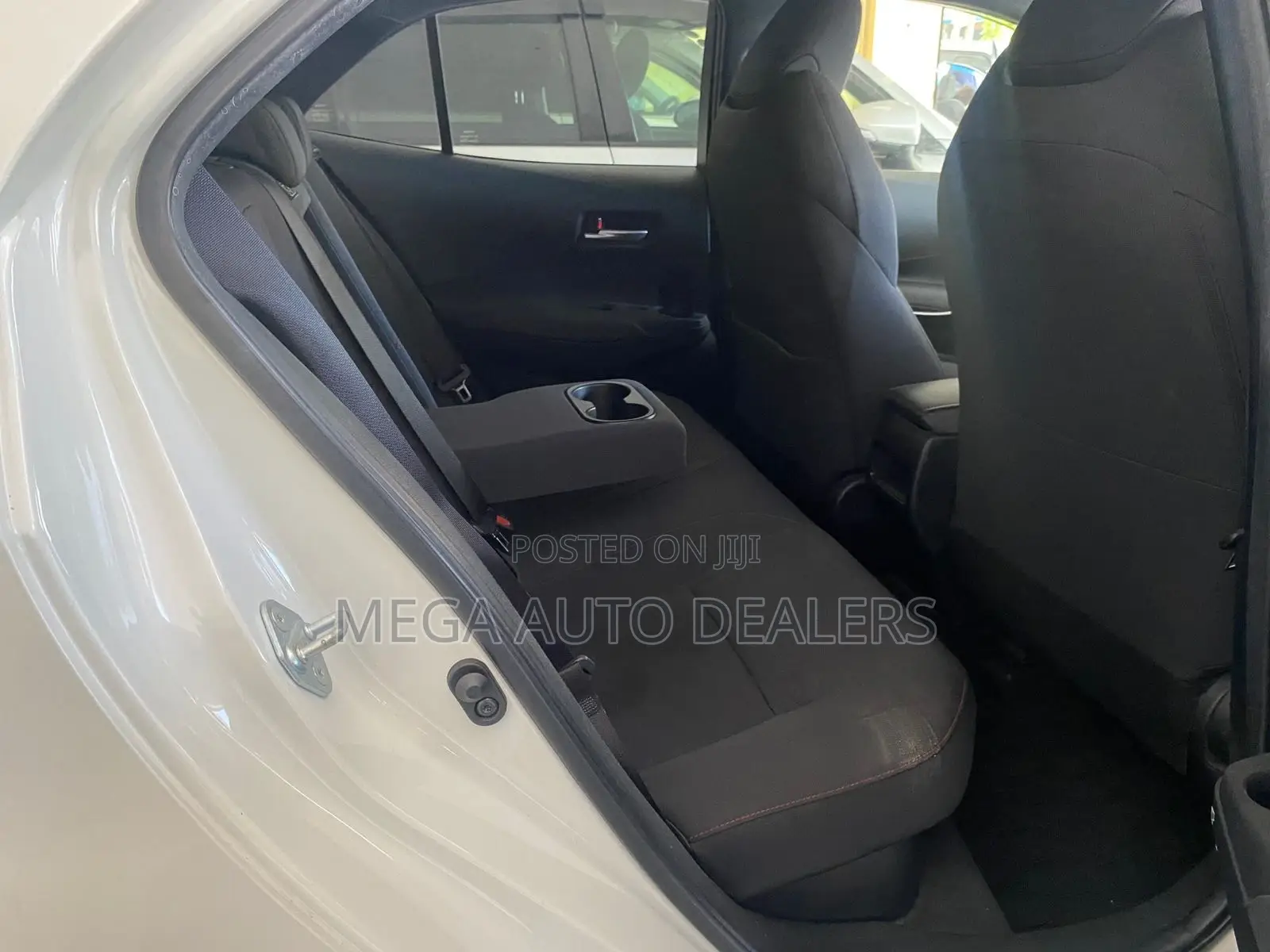 Toyota Corolla 2018 White