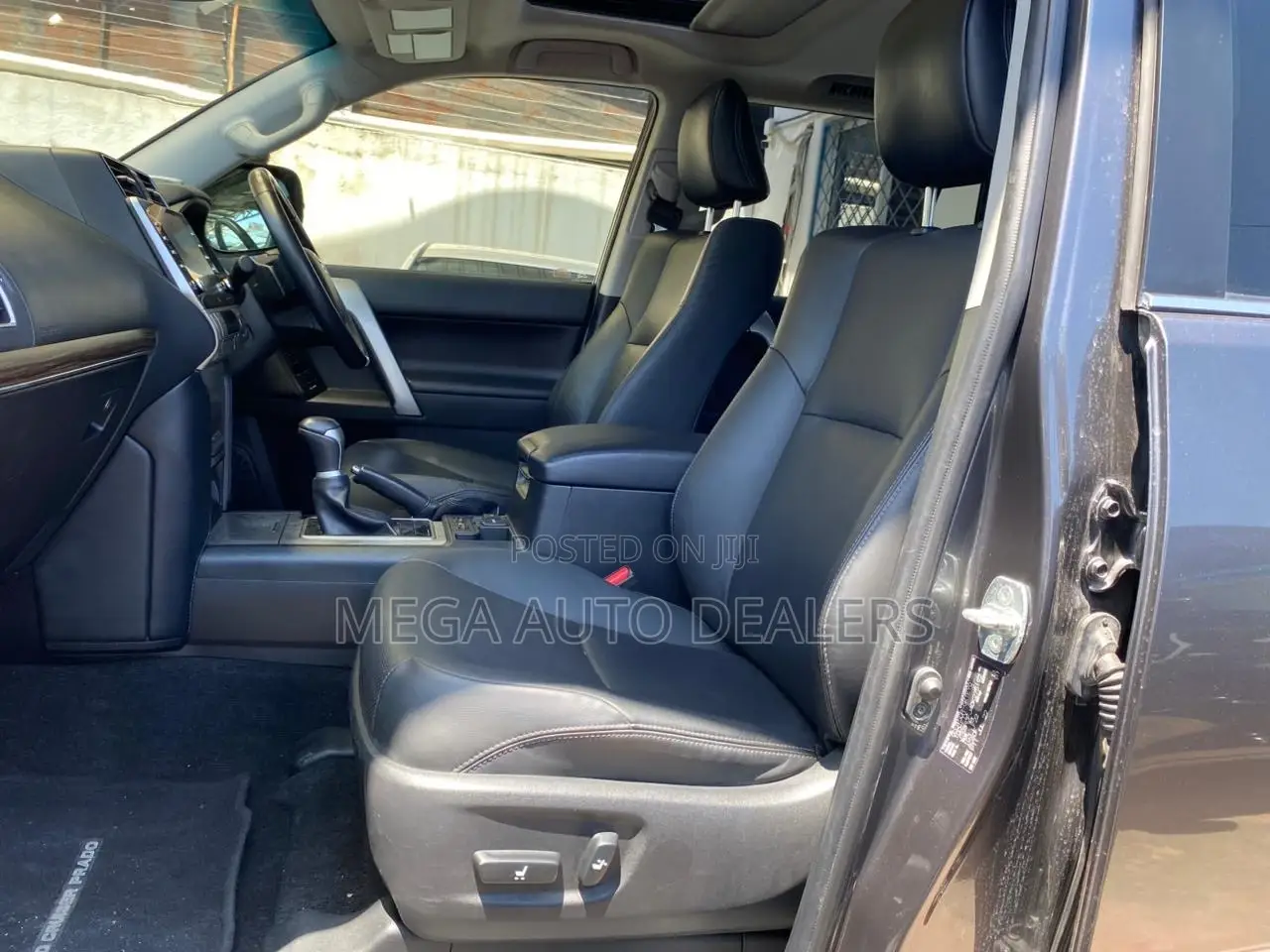 Toyota Land Cruiser Prado 2022 Gray